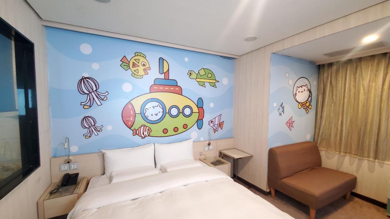 Yomi Hotel - Shuanglian Mrt Tajpej Zewnętrze zdjęcie