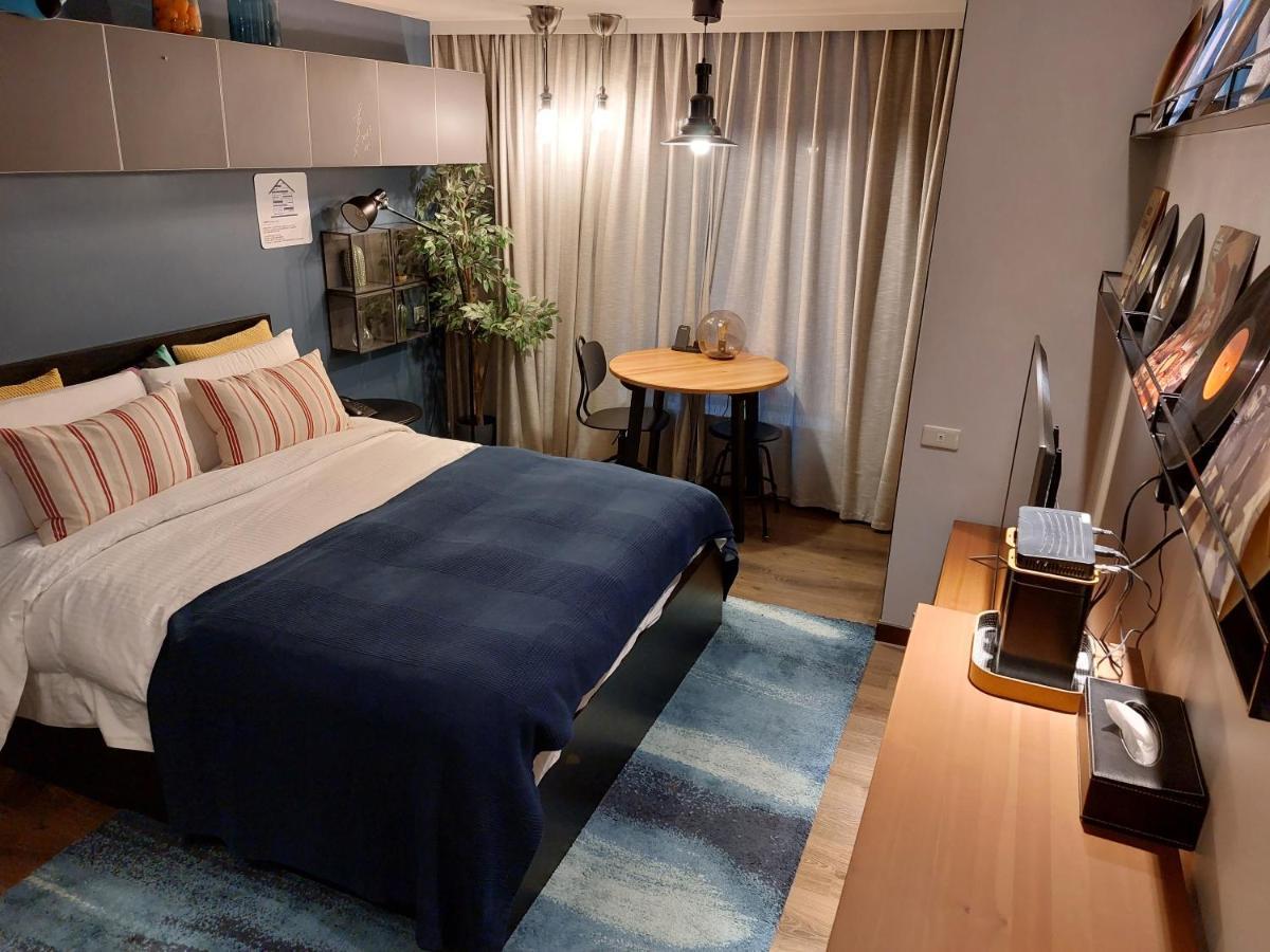 Yomi Hotel - Shuanglian Mrt Tajpej Zewnętrze zdjęcie