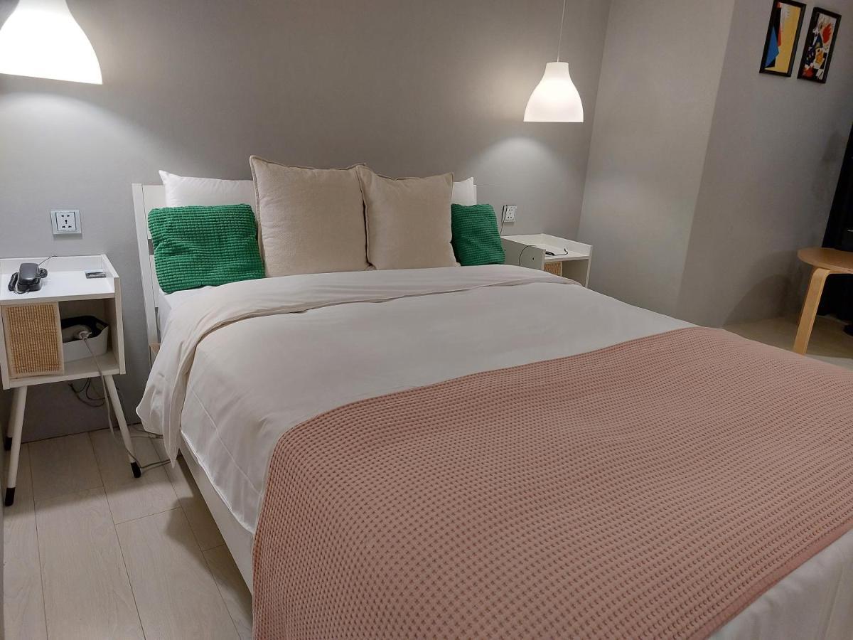 Yomi Hotel - Shuanglian Mrt Tajpej Zewnętrze zdjęcie