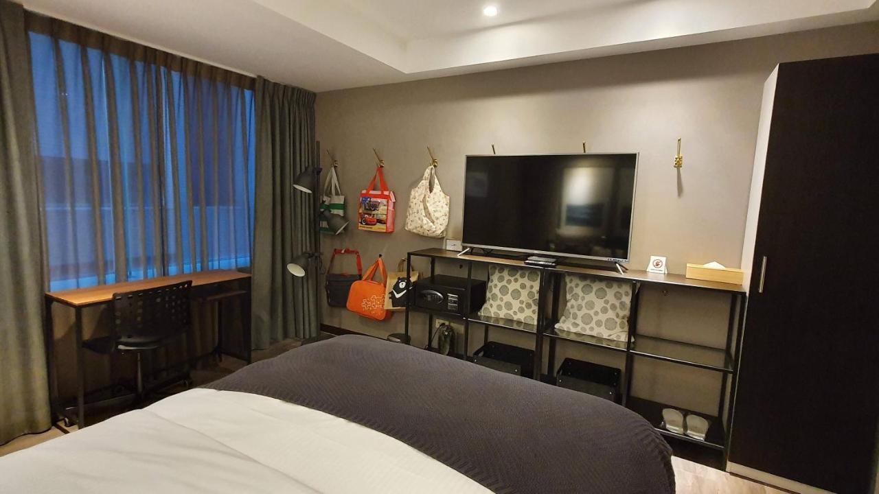 Yomi Hotel - Shuanglian Mrt Tajpej Zewnętrze zdjęcie
