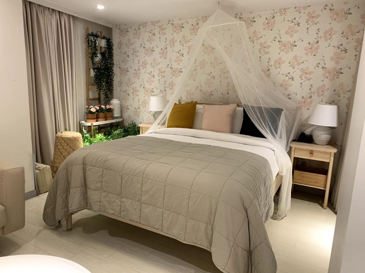 Yomi Hotel - Shuanglian Mrt Tajpej Zewnętrze zdjęcie